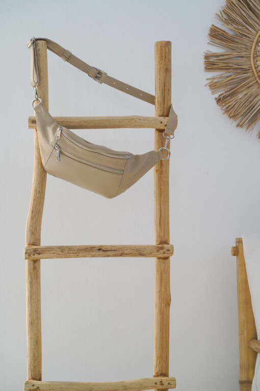 Small Crossbag “LARA” taupe (T35)