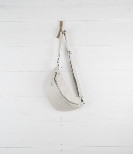 "HAYLIE" creme (T04)