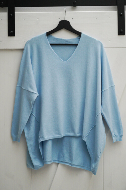 Pulli "BEA" hellblau (GW200)