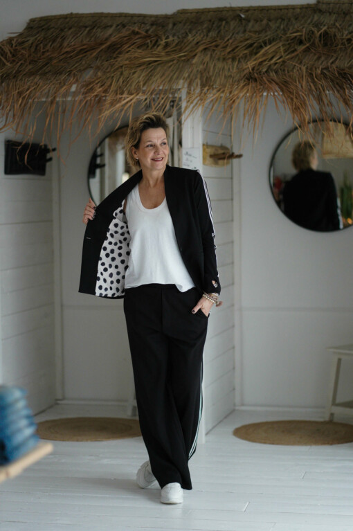 Hose "VALERIE" black (10D41) / Blazer "DONNA" black (10D36)