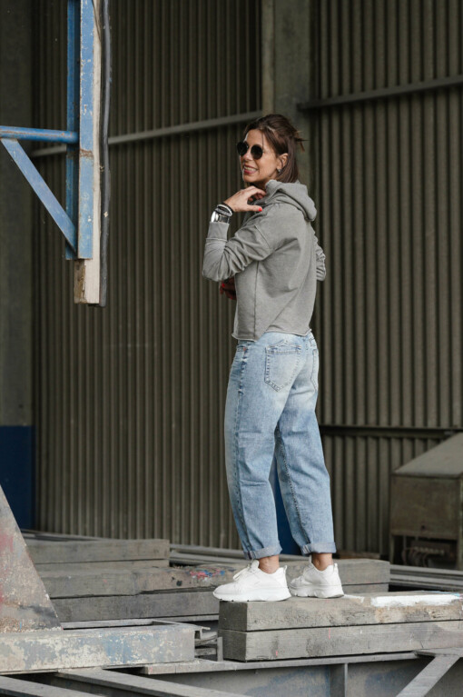 Jeans “PITCH HI TAP” (HL04) / Pullover mit Kapuze "WINONA" hunter (HL14)