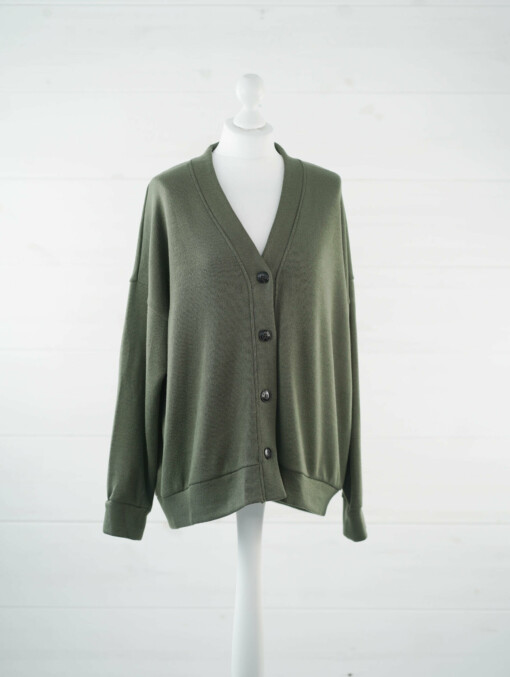 Kurze Feinstrickjacke "ILONA" khaki (GW18)