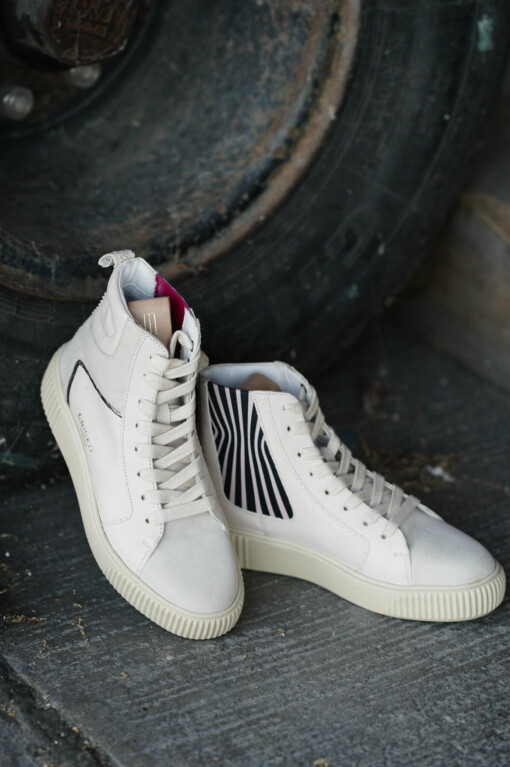 Hoher Sneaker “NIMA” offwhite (CR01)