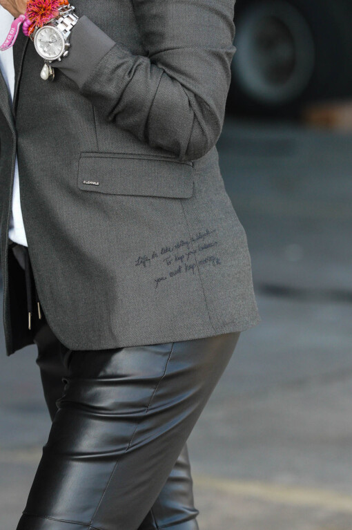 Lederimitat Hose "NINA" (H04) / Blazer "LEYA" pine tree herringbone (ER24)
