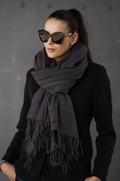 Schal “LARISSA” grey raven (10D24)