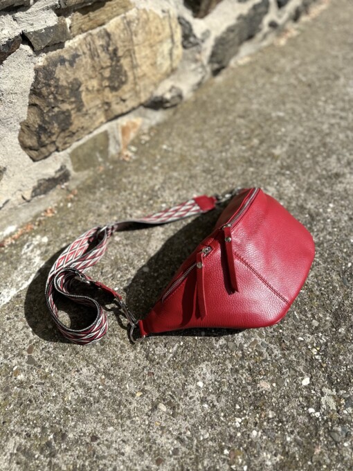 Crossbag “SALLY” rot (T156)