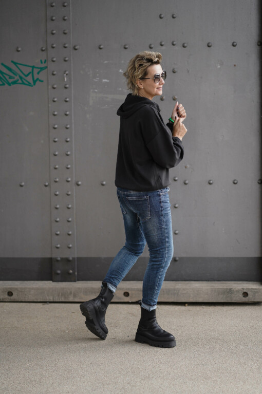 Kapuzenpulli "LINNETT" (HL10) / Jeans "RAFAELA" - dark blue (H65)