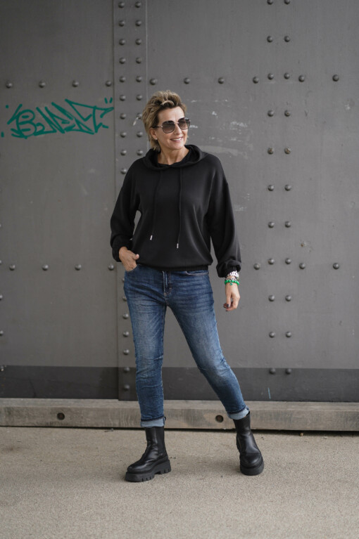 Kapuzenpulli "LINNETT" (HL10) / Jeans "RAFAELA" - dark blue (H65)