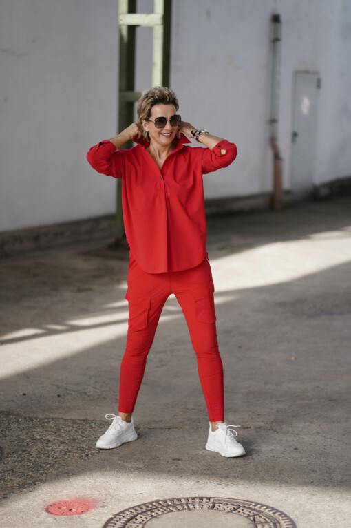 Elastische "CARGO"- Hose - red (PI05) / Bluse "MAGDA" red (PI62)