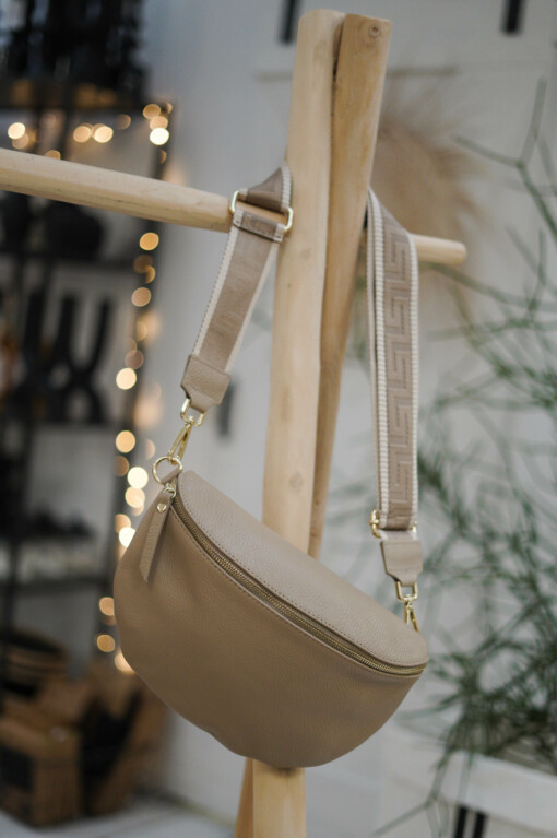 Small -Crossbag "PAULA" taupe/gold (T02)