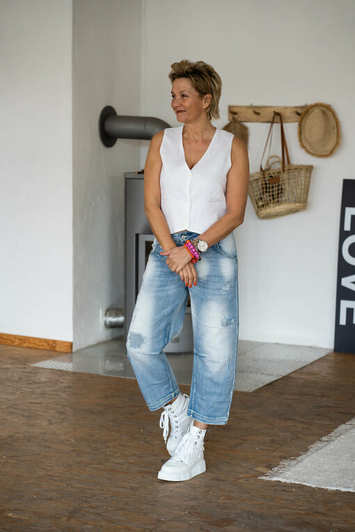 Leinen Weste "SHARON" white (AE03) / Jeans "BROOKE" jeansblau (H41)