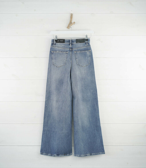 Wide Leg Jeans “KALEA” – middle blue (ER80)
