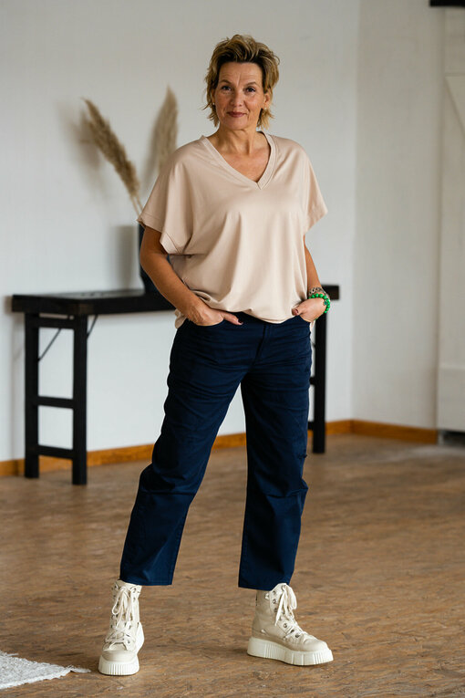 Jeans “YOANA” – baltic blue (ER61) / Shirt "JOLINA" beige (BA31)