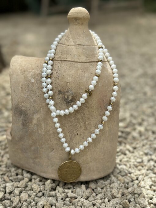 Necklace "COIN" white (IC60)