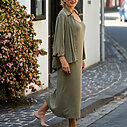 Bluse “MILLA” khaki (GW53) / Kleid “JOY” khaki (GW04)