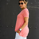 Kurzarmshirt “SABINE”  melone (BA37) /Joggerhose “PRISKA” weiß (FJ)