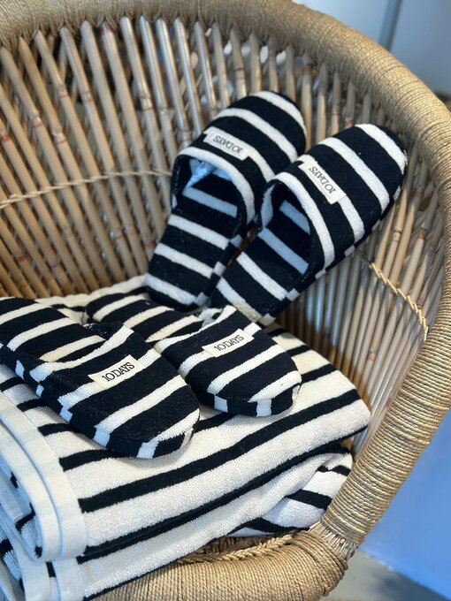 Towel Stripes “AYLIN” (10D103) / Slippers stripes “CAROLA” (10D10)