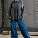 Oversized Strickpullover “FANJA” black (CC07) / Wide Leg Jeans “YIBBI” dark blue (H36)