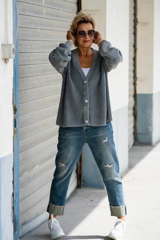 Oversized Cardigan “KRISTI” grey (CC06) / Jeans “JENNY” – ocean blue (ER90)