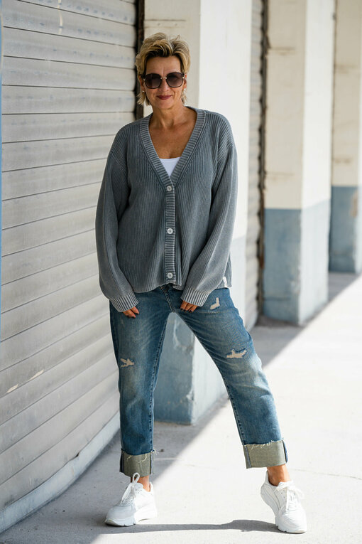 Oversized Cardigan “KRISTI” grey (CC06) / Jeans “JENNY” – ocean blue (ER90)