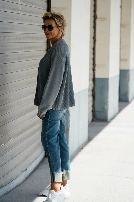Oversized Cardigan “KRISTI” grey (CC06) / Jeans “JENNY” – ocean blue (ER90)