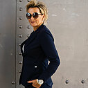 Blazer “MANJA” marine (TQ11) 7 Elegante Sonnenbrille “LYNN” black leo (PBK03)