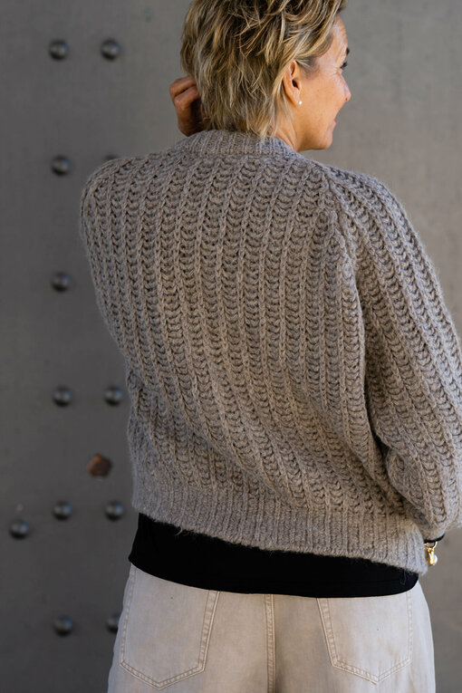Kuscheliger Cardigan “CORDIE” maple (ER08)