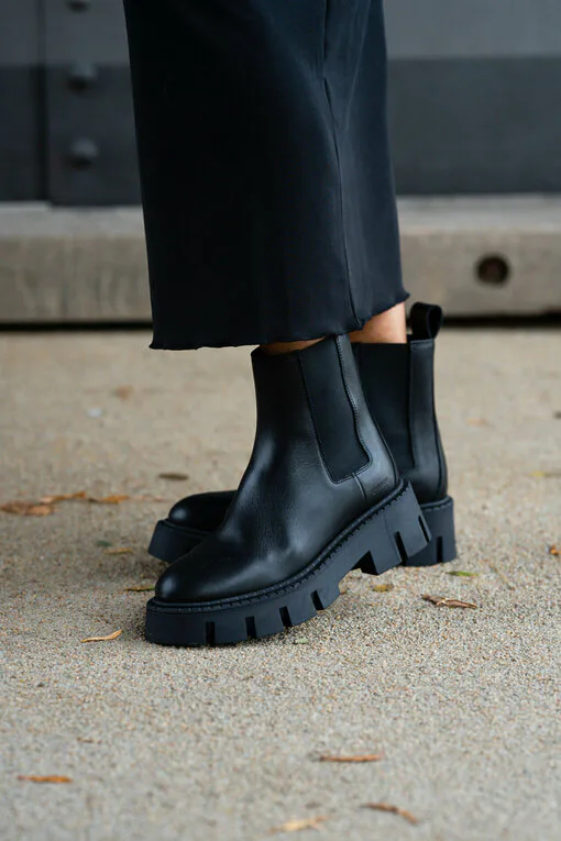 Halbhohe Chelsea Boots ” COLLIEN” (CPH13)