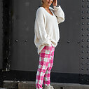 Regular Fit Cropped Jogger “KALINKA” bright pink (10D66) / Oversized Strickpullover “CAROLINE” creme (GW229)