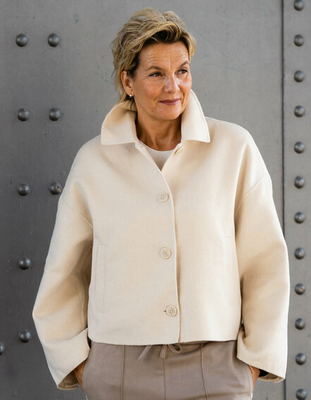 HERRLICHER - Kurze Wolljacke "LENINA" (HL51)