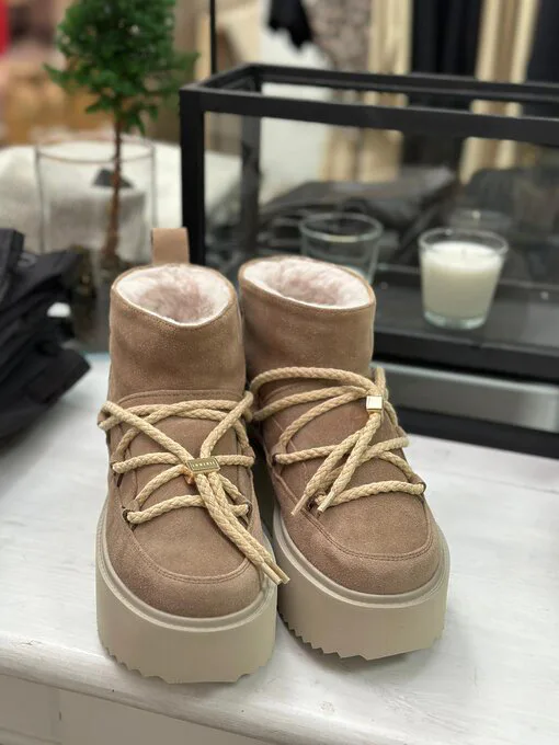 Low Boots “CLASSIC LOW PLATFORM” – beige (IN06)