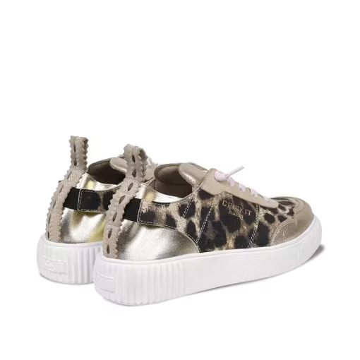 Low Sneaker “OAKLI LEO” -leo/metallic platin (CR01)