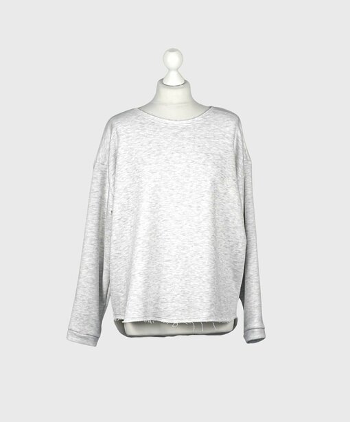 Kuscheliger Sweater “INU” grau meliert (GW35)