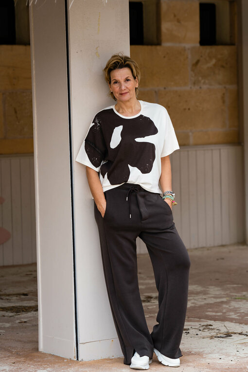 “YOKO” (10D31) / Jogger “FENJA” (10D16)