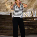Streifenshirt “VENETIA” ecru/ black (HL29) / O-Shape Jeans “VIRGINIA” schwarz (H51)