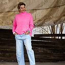 Kuscheliger Strickpullover “FRANCIS” bubblegum (GW208) / Coole O-Shape Jeans “MALOU” (H55)