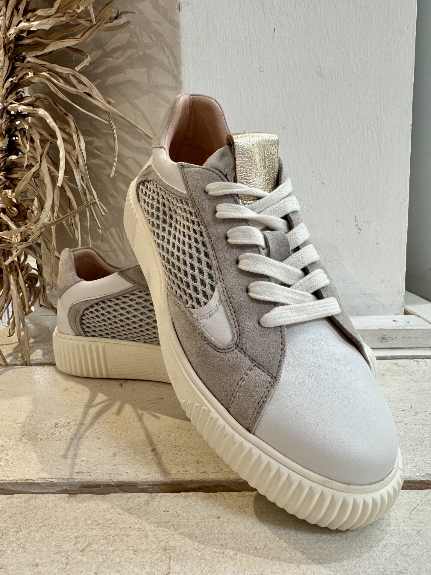 Sneaker Low “OTIS” grau/weiß (CR11)