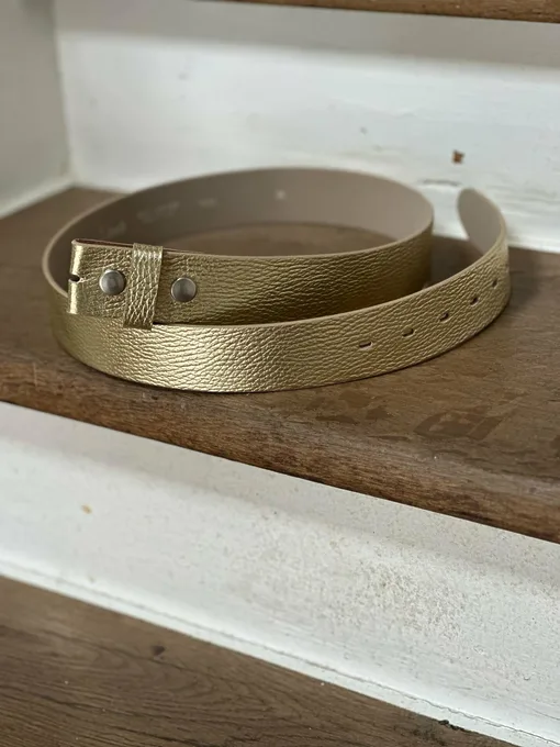 Ledergürtel ohne Schließe atlantic light gold (UJ01)