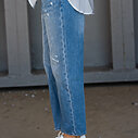 Jeans “YOANA” – steel blue (ER28) / Low Top Sneaker “MELISSA” – cream