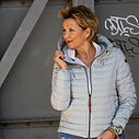 Edle Daunenjacke “ADRIANA” light grey blue (MSC15)