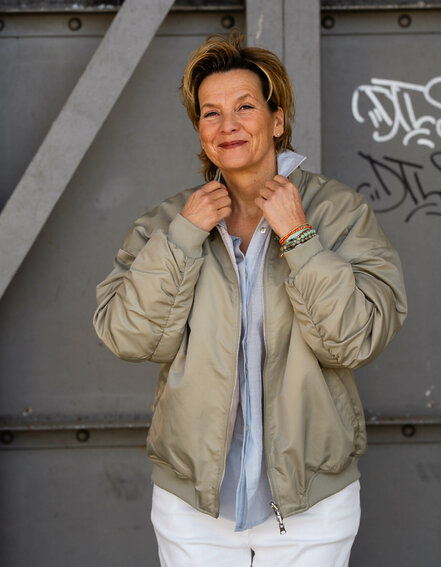 FRAUENSACHE - Wende Bomberjacke "CASARA" (GW31)