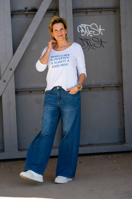 Lässiges Shirt “ANGELIKA” white (HL19)/Jeans “KALA” carton blue (ER33)