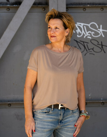 FRAUENSACHE - Kurzarmshirt "NOMENA" (BA24)