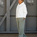 Cooler Hoodie “MARYANA” offwhite (HL17)/Soft Touch Hose “STEPHANIE” khaki (H33)