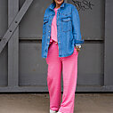 Trendige Streifenhose “LILO” neon pink/mauve (H14) / Trendiges Streifenshirt “SABINA” neon pink/mauve (GW03) /Lässiges Jeanshemd “VERONIQUE” (GW09)
