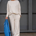 Trendige Streifenhose “LILO” taupe/creme (H14) / Trendiges Streifenshirt “SABINA” neon taupe/creme (GW03) /Lässiges Jeanshemd “VERONIQUE” (GW09)