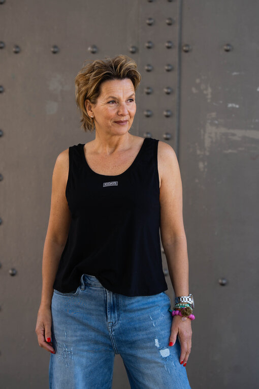 Hochwertiges Tank Top “ALIMA” black (10D39)