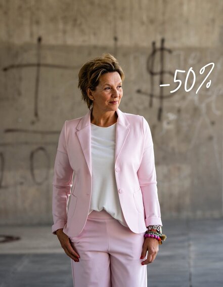 FRAUENSACHE - Stretchiger Kurzblazer "SISSI" - rosa (B04)