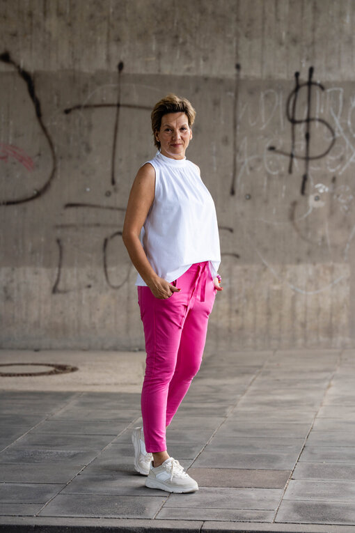 Leichte Bluse “PHILIPPA” (BA17) / Joggerhose “PRISKA” (FJ)
