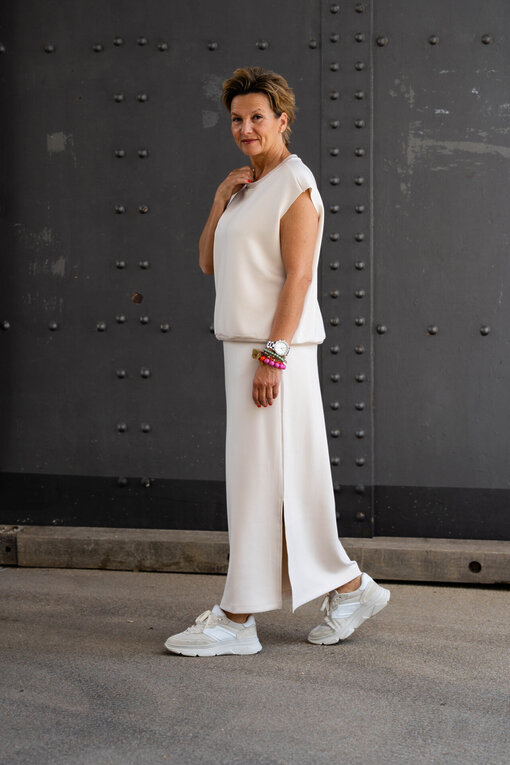 Soft Touch Pullunder “MALU” (GW05) / Soft Touch Rock “PAOLA” (R05)